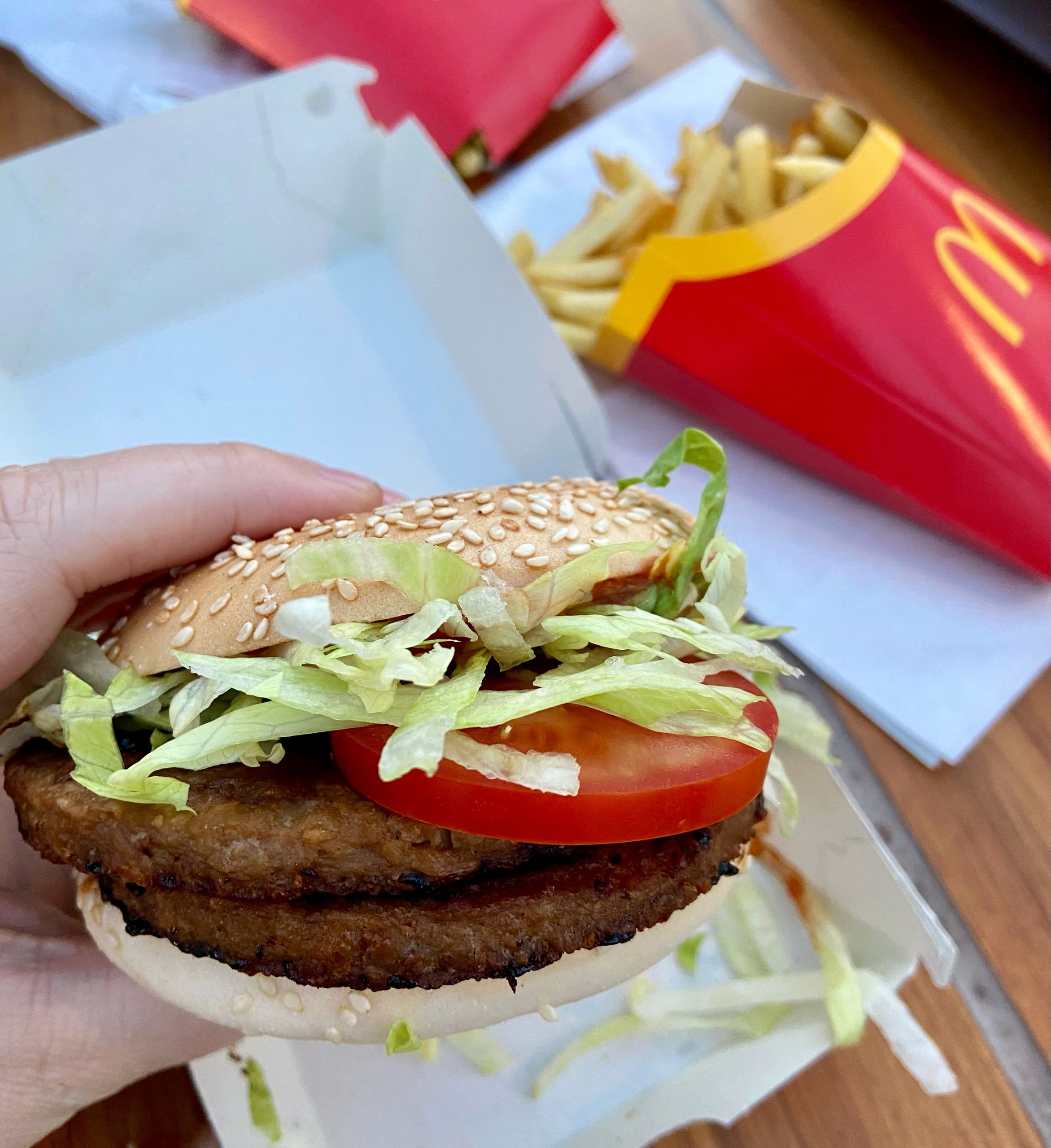 Glutenfreier McPlant Burger von McDonald's
